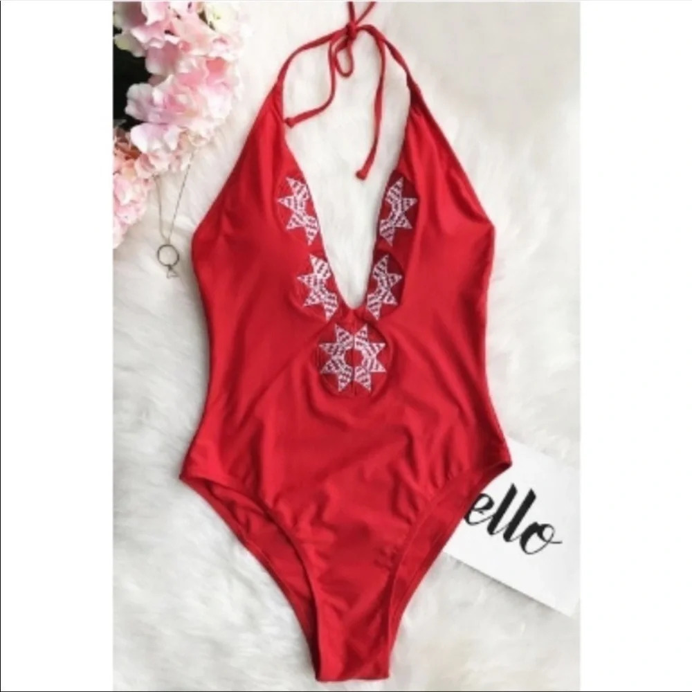 Cupshe Dancing Rose Red Plunging Embroidery halter